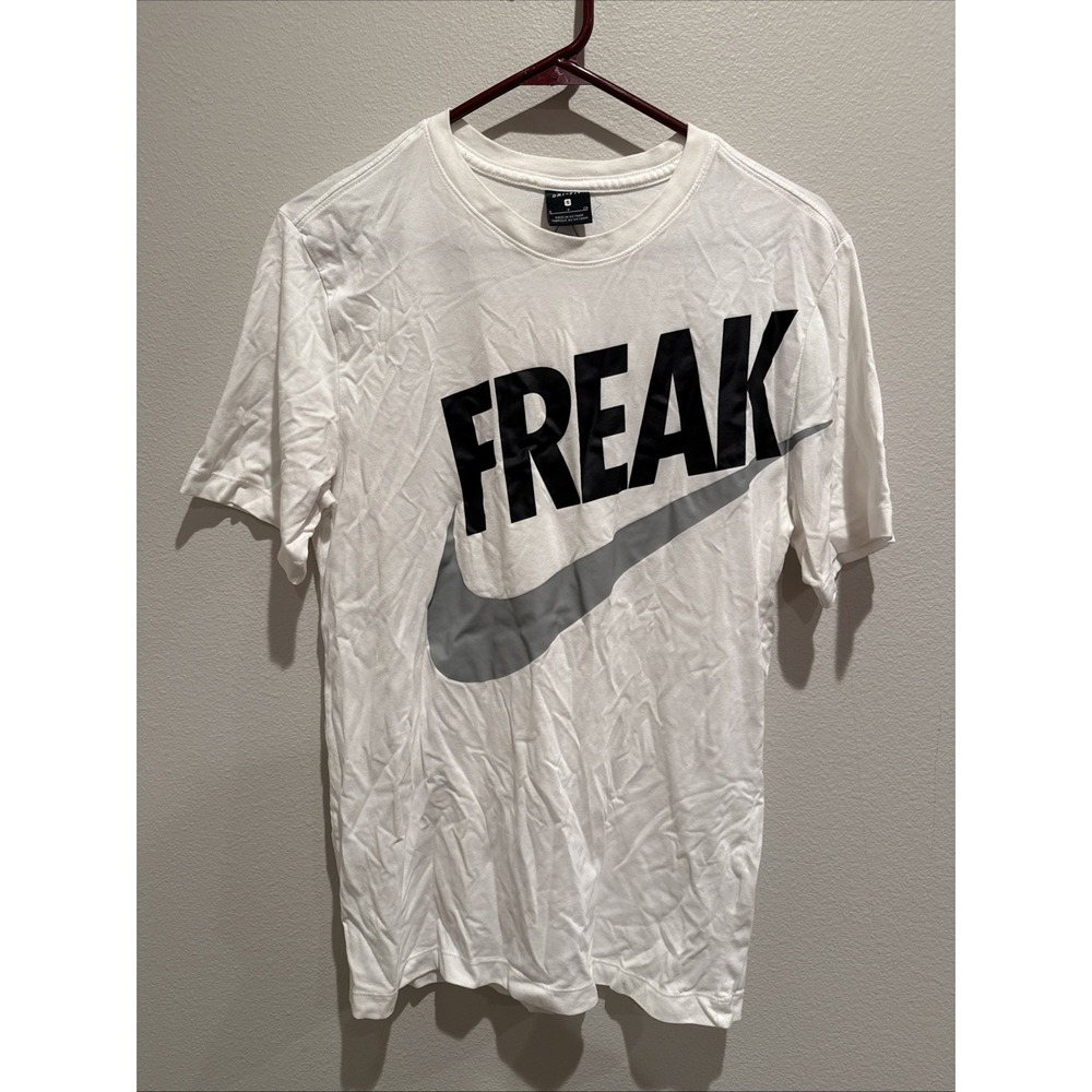 Nike T-Shirt Giannis FREAK Mens Sz S Dri Fit Athletic Basketball White Gray